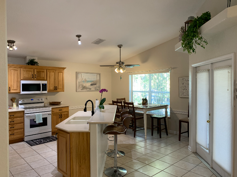 7244 Aberdeen Ct - Photo 3 of 16