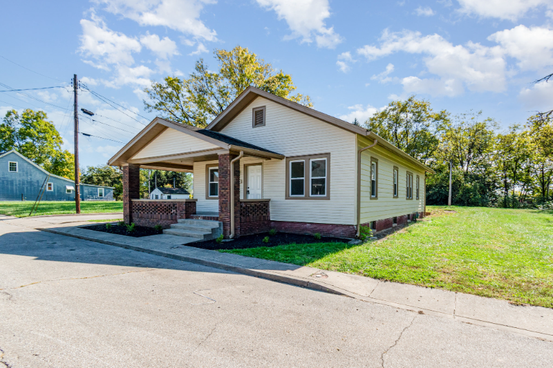 115 Kansas St - Photo 2 of 16