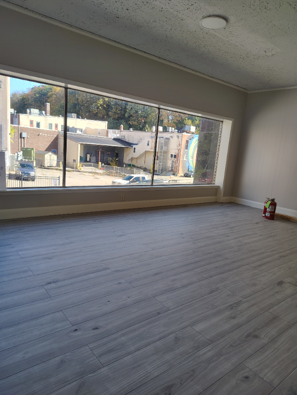 11 Bath St #11BATHST - Photo 3 of 19