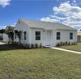 4312 Pinewood Ave - Photo 1 of 1