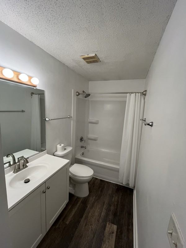 707 E Watrous Ave - Photo 2 of 8