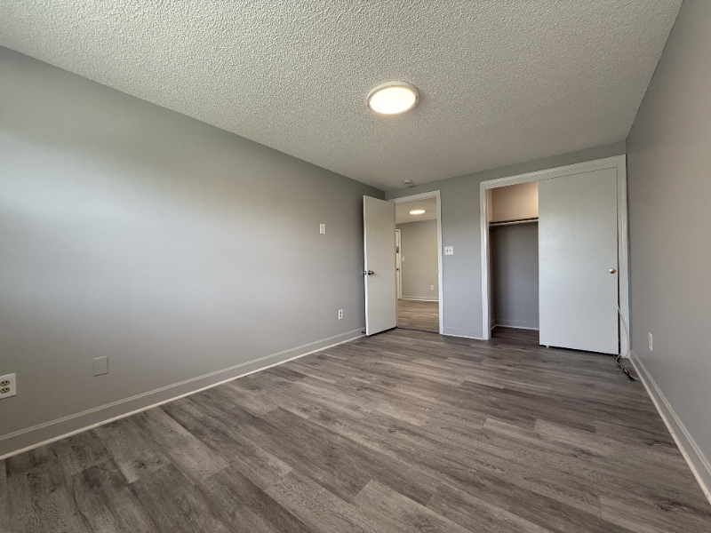 37 Delmont St #5 - Photo 7 of 12