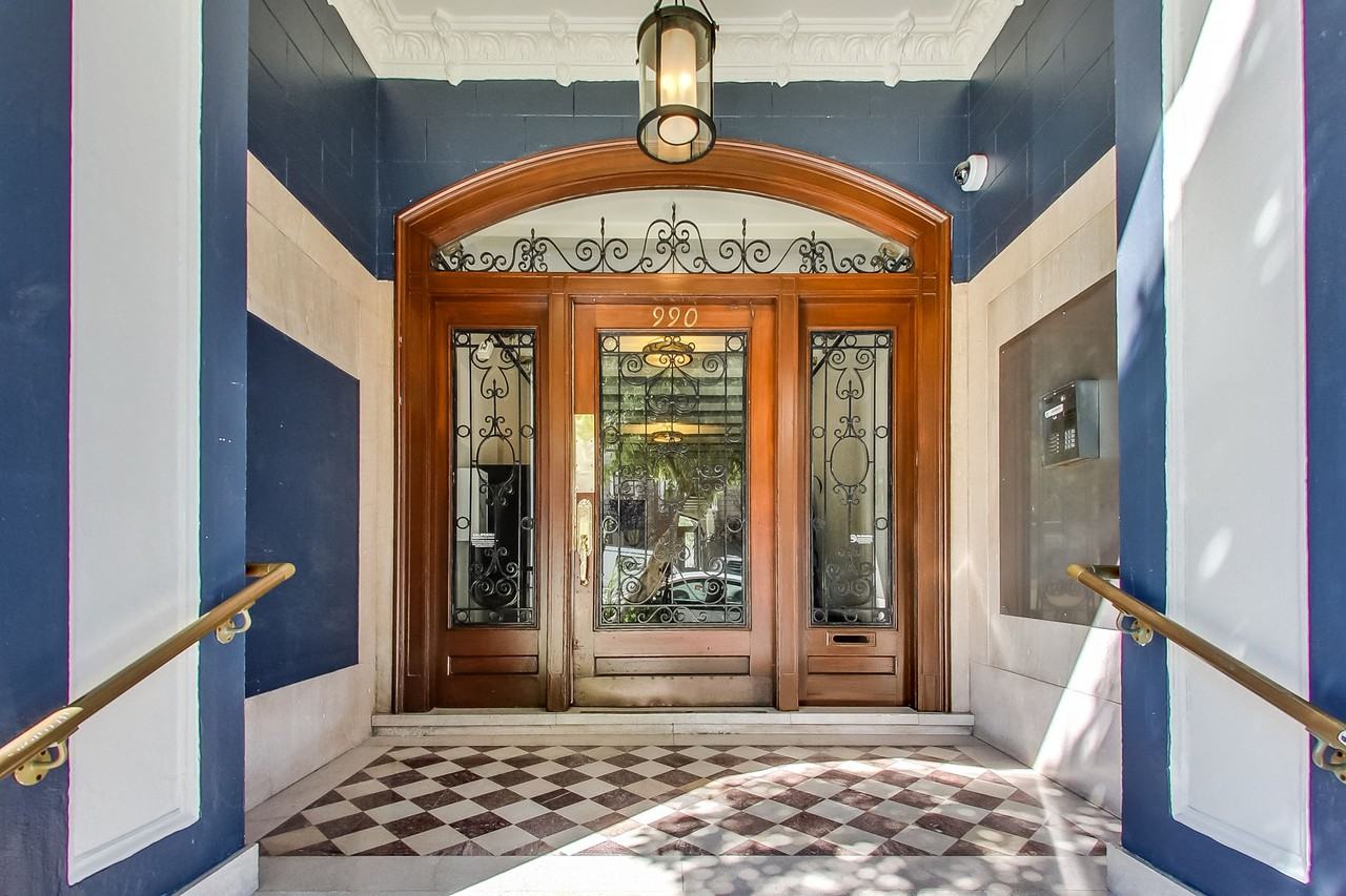 990 Fulton - Photo 2 of 4