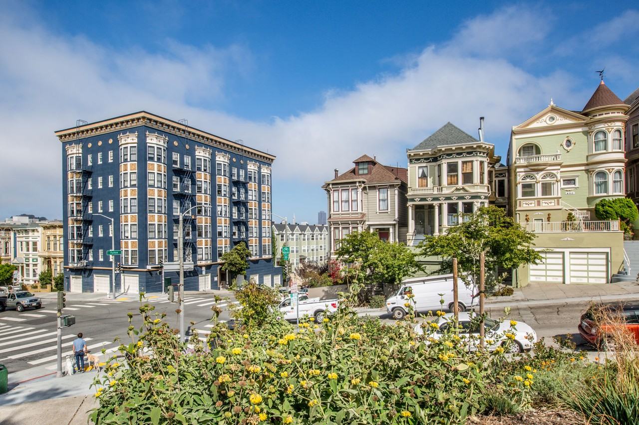 990 Fulton - Photo 4 of 4