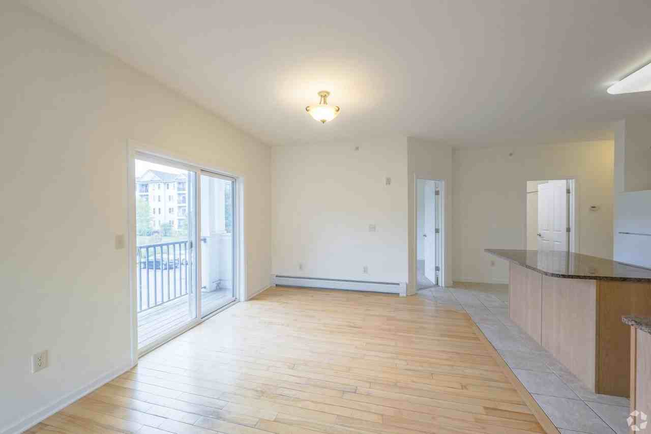 Farmstand - Photo 4 of 15