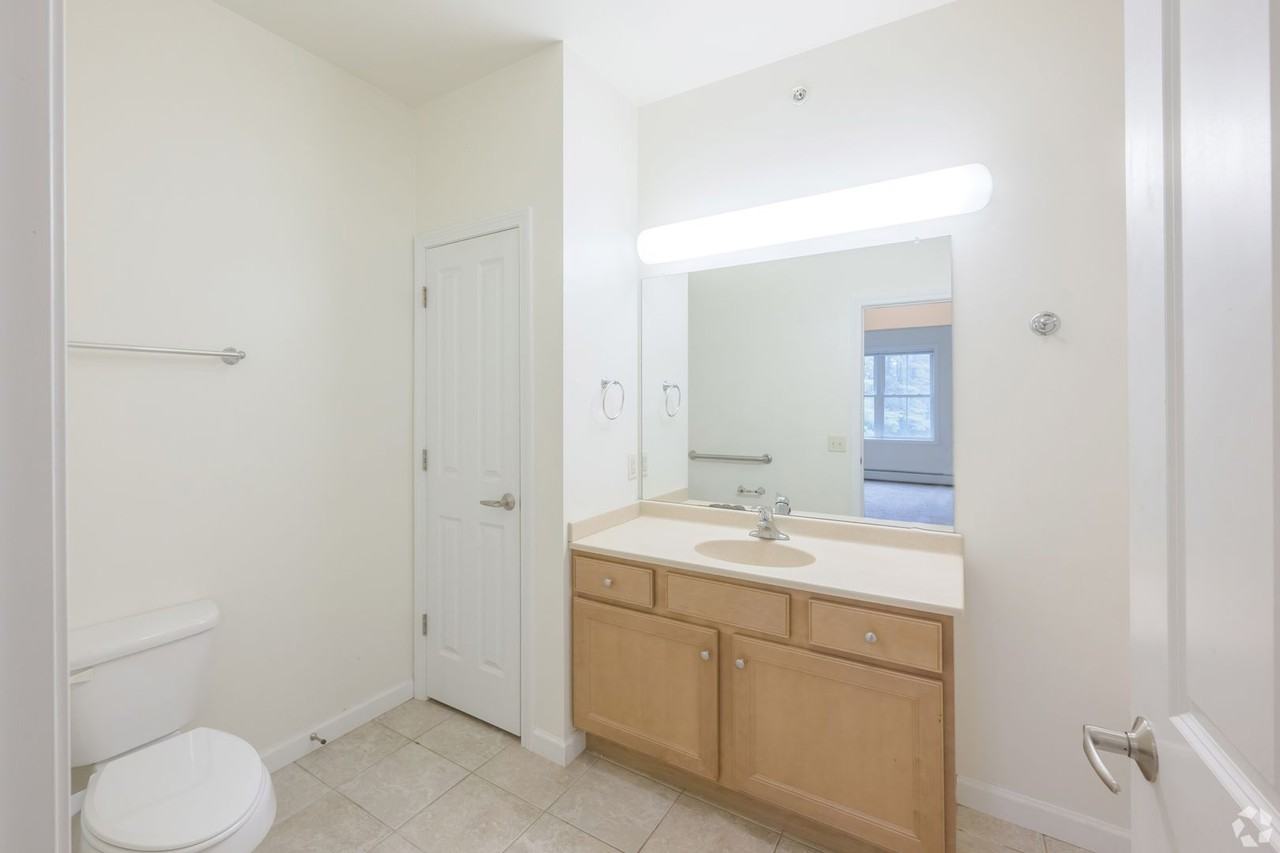 Farmstand - Photo 6 of 15