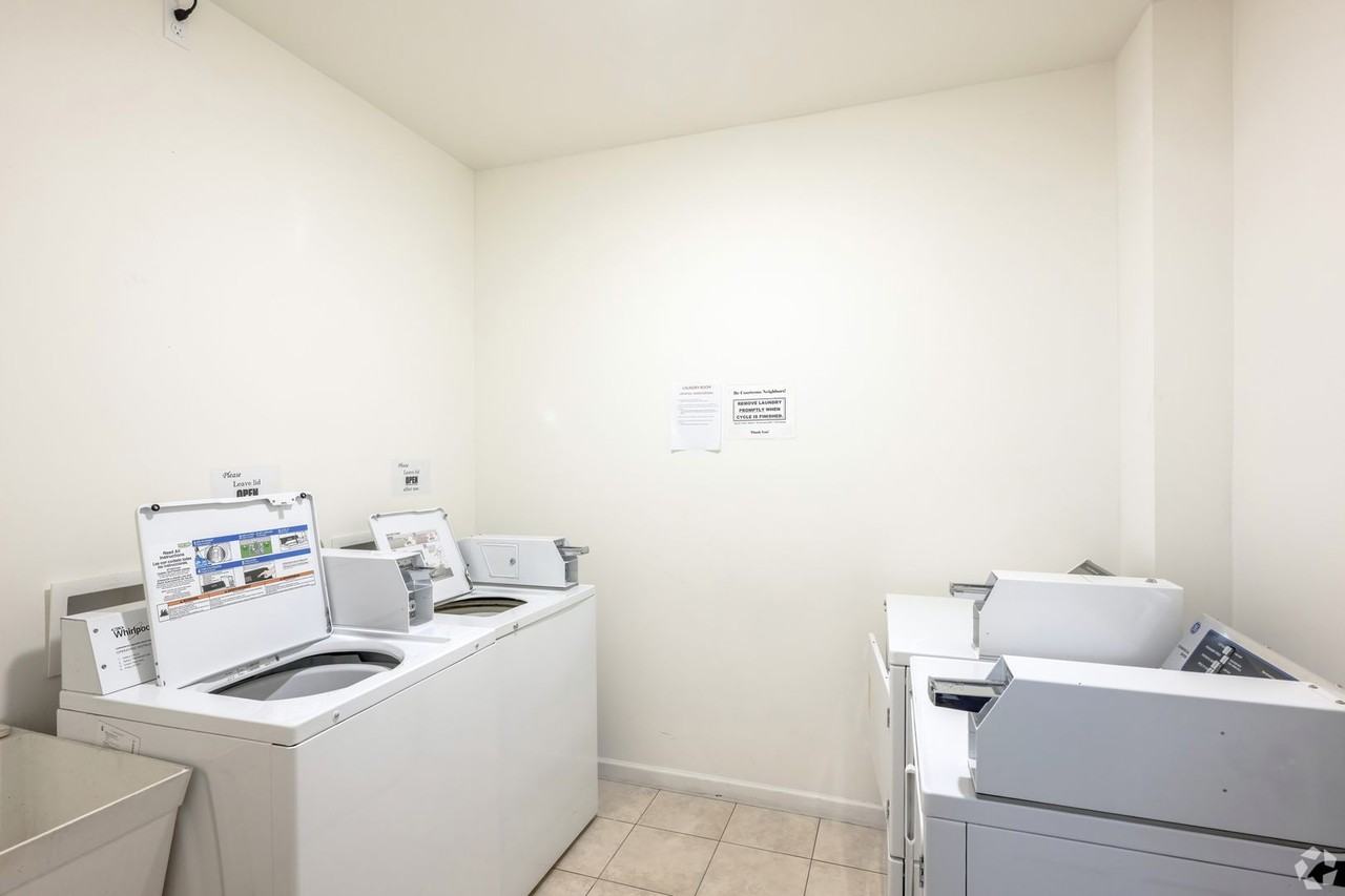 Farmstand - Photo 7 of 15