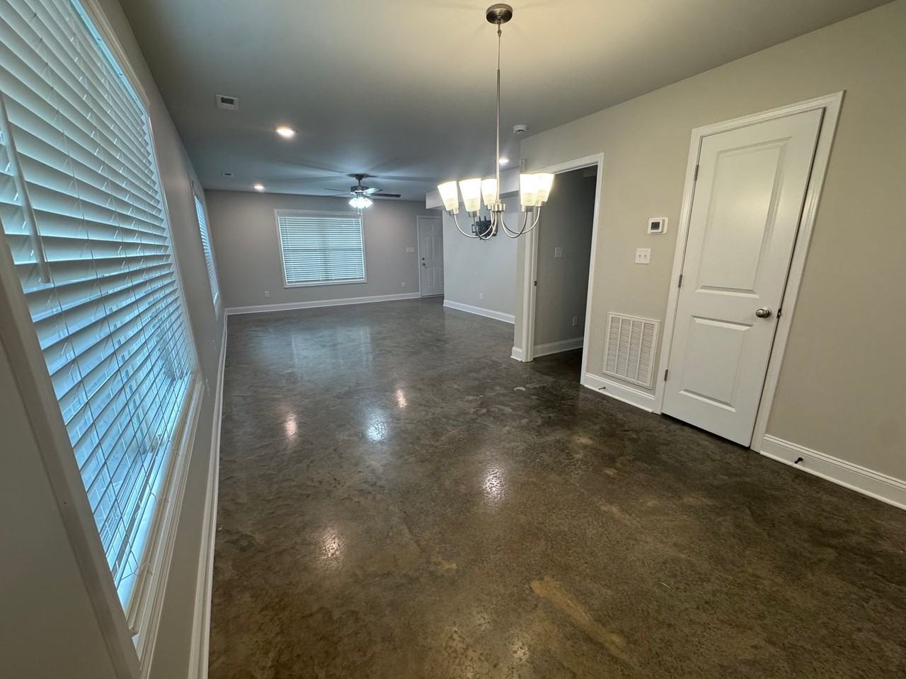 1408 Normalview Dr - Photo 3 of 16