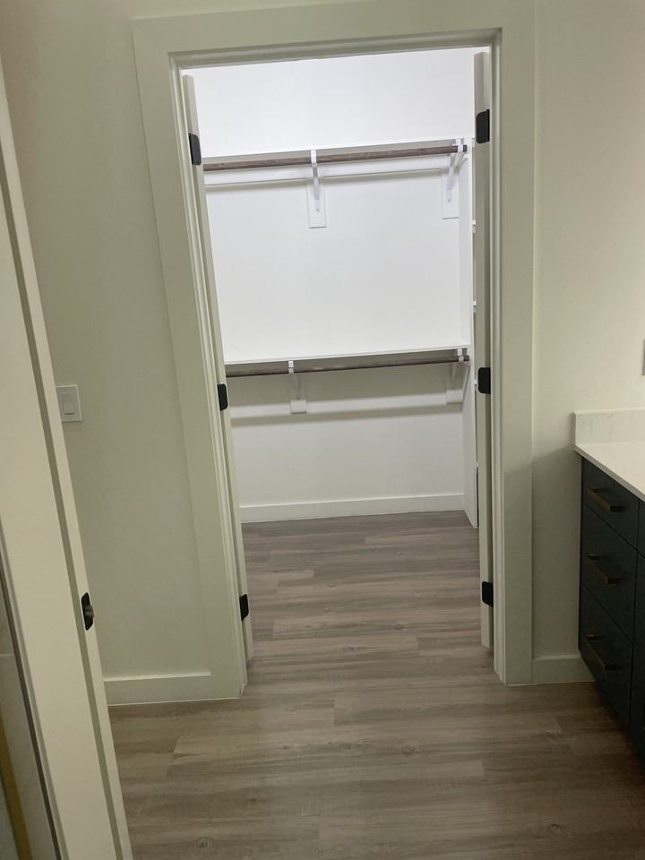 1150 East Colfax Avenue #747