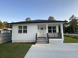 featured image of 372 Central 6th St #NA