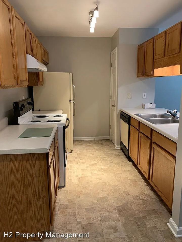 2287 Tina Dr #TINA - Photo 4 of 10