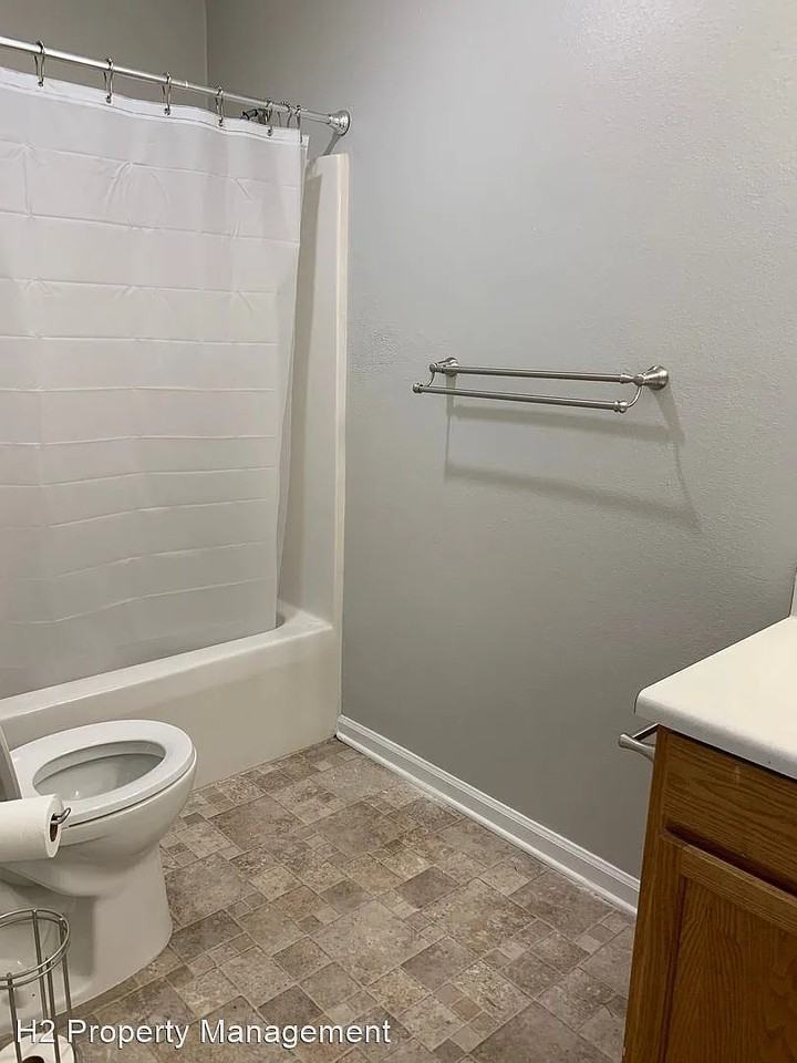 2287 Tina Dr #TINA - Photo 7 of 10