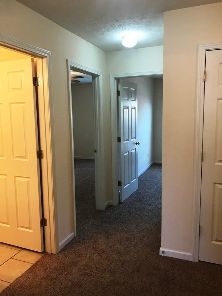 Riverwood Townhomes - Photo 5 of 46