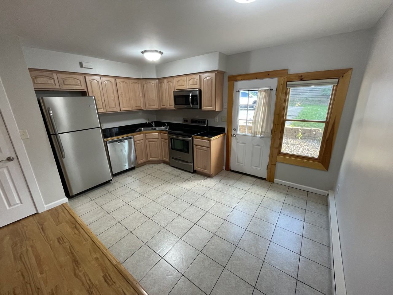 2646 Chamberlain Rd #4 - Photo 5 of 13