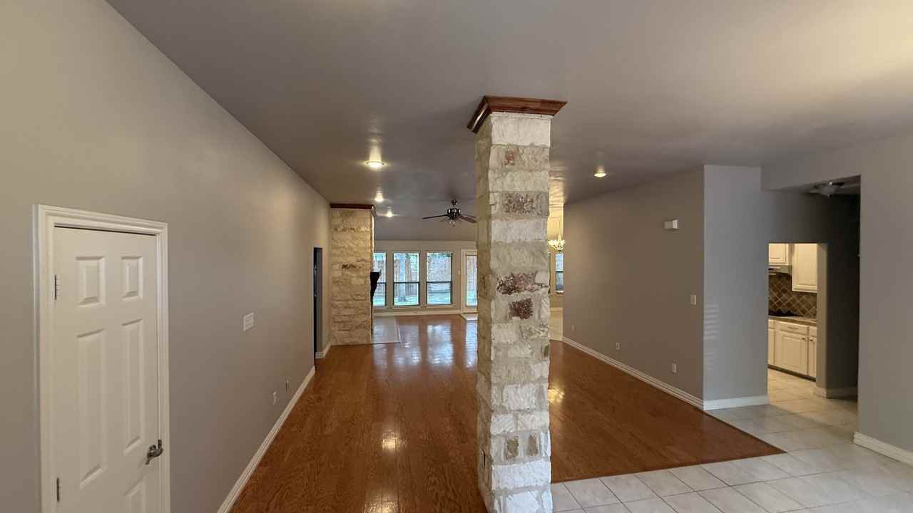 1416 Shirley Way #NA - Photo 3 of 25