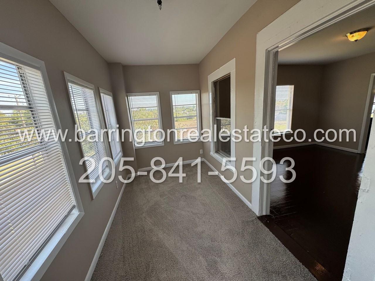 1025 Columbia St - Photo 2 of 9