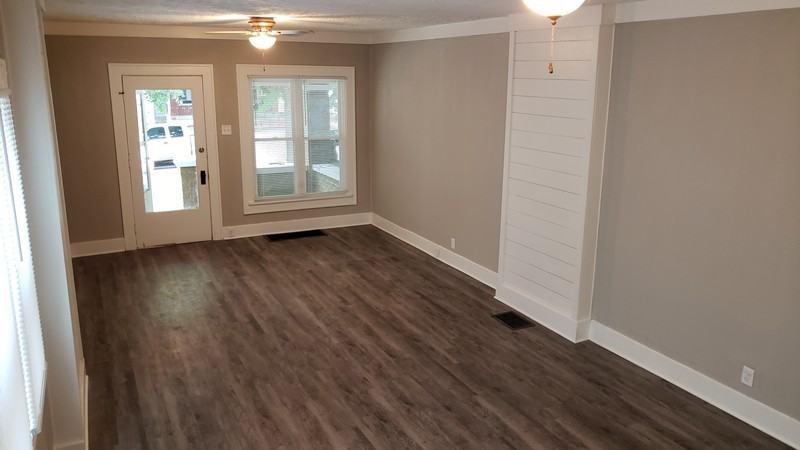 1021 Hervey St - Photo 6 of 38