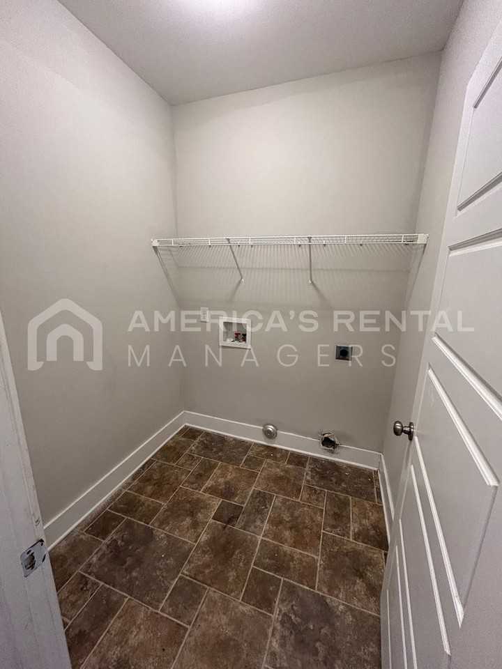 543 Polo Way - Photo 7 of 28