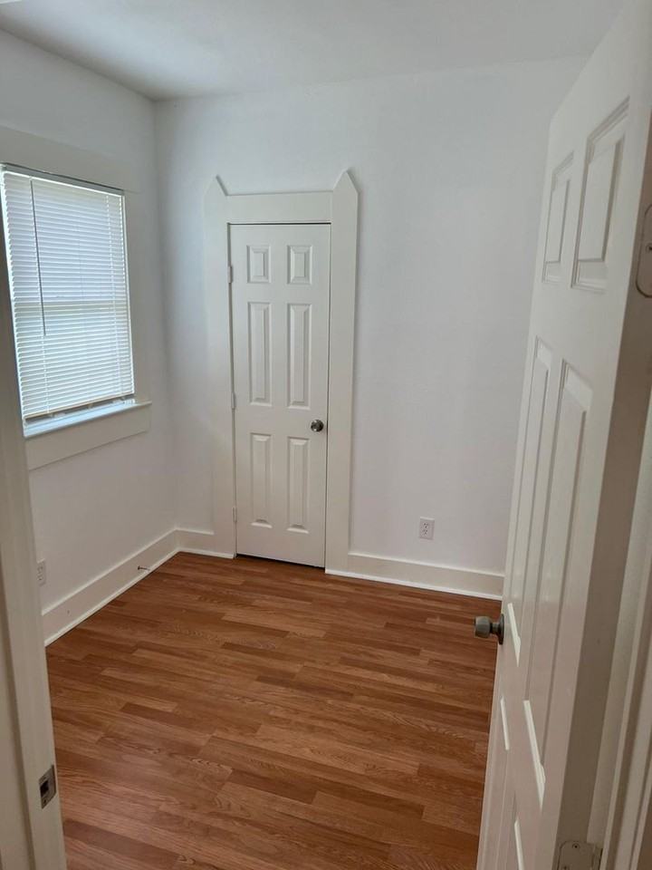 1030 Sherman Street - Photo 3 of 15