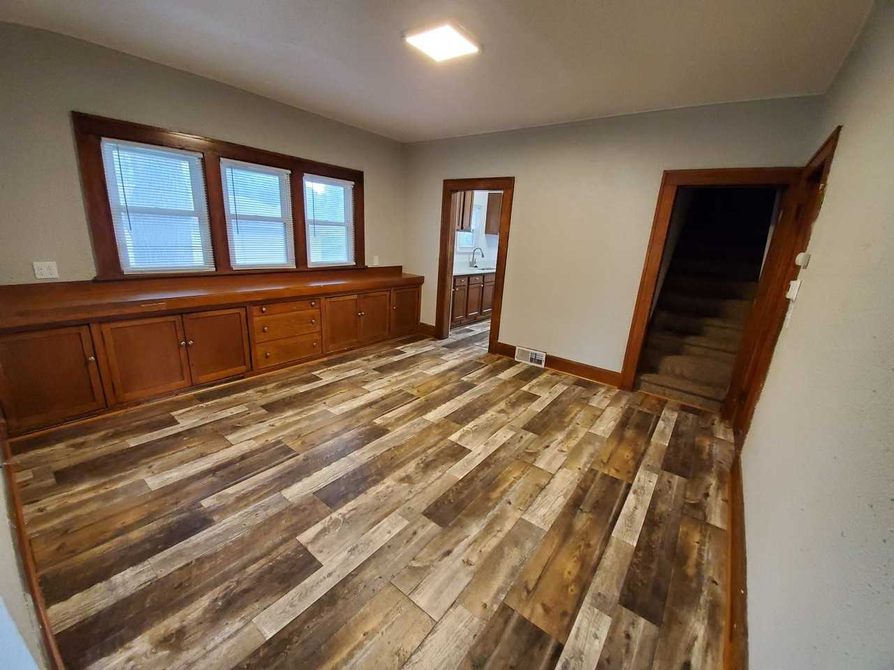 3214 E University Ave - Photo 4 of 27