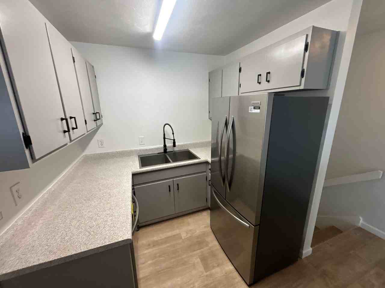 1339 Airport Dr - Photo 6 of 20