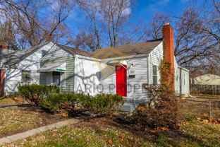 3521 N Layman Ave - Photo 1 of 1