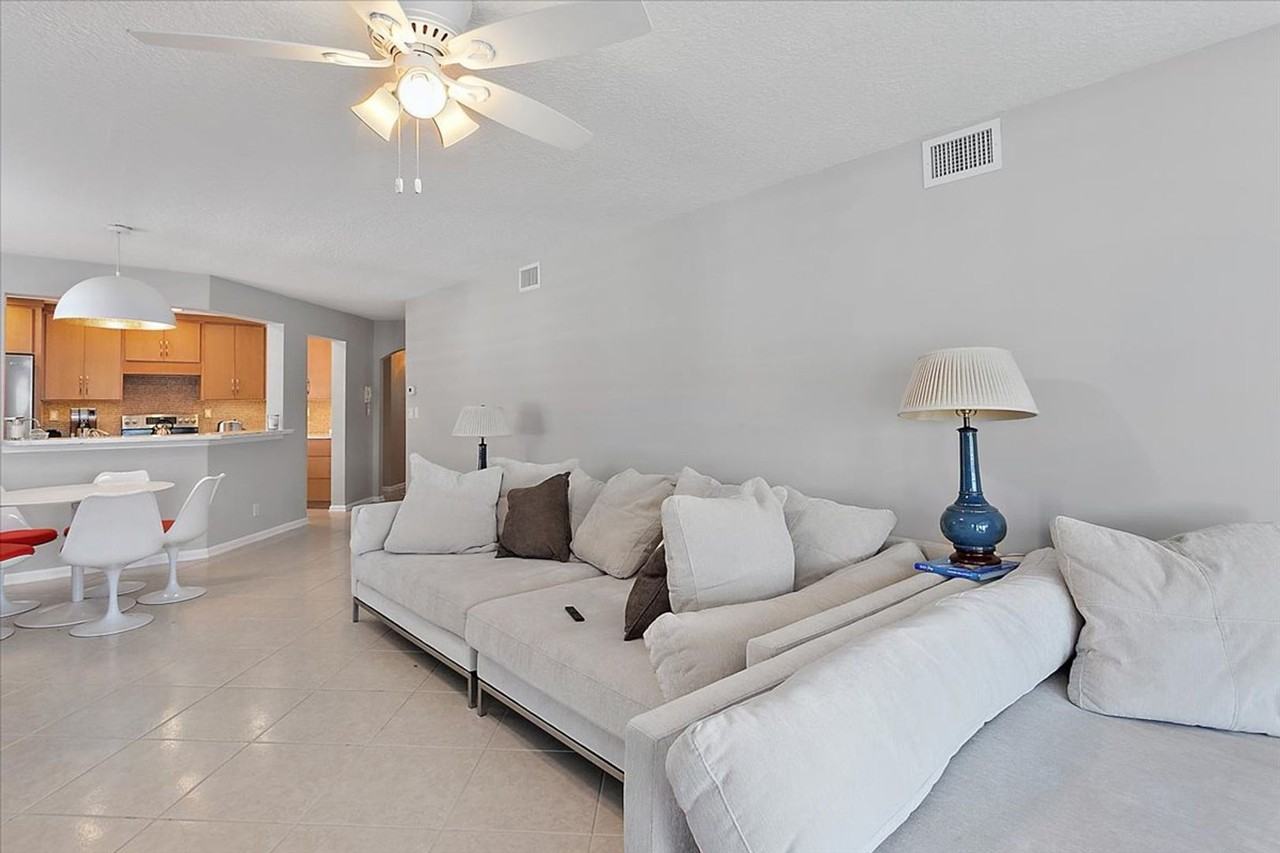 91 San Juan Dr #C2 - Photo 3 of 17