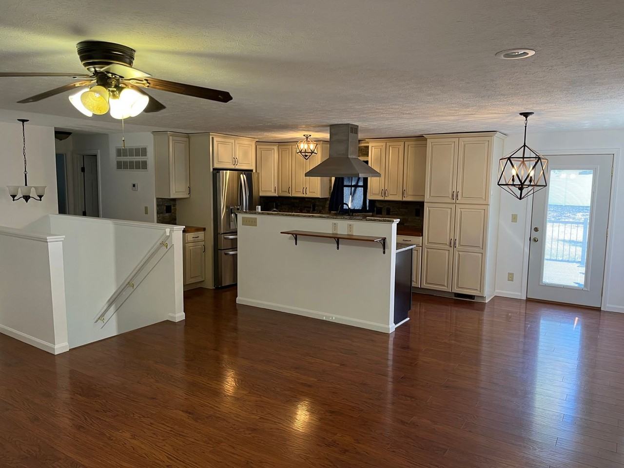 120 Pendor St - Photo 3 of 17