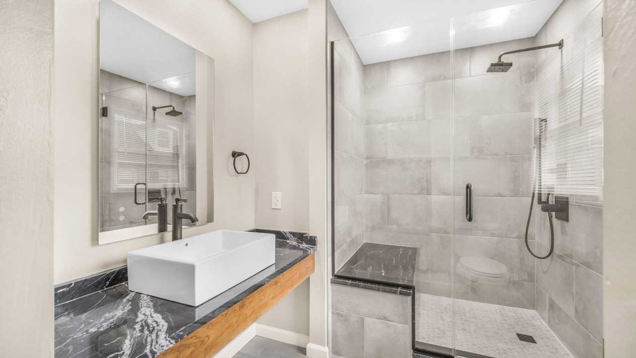 519 West 20th Street