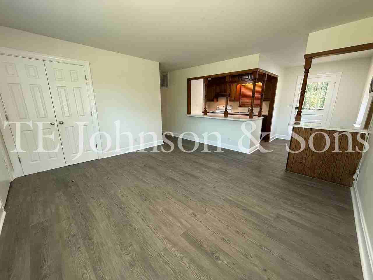 603 Kinard Dr - Photo 3 of 25
