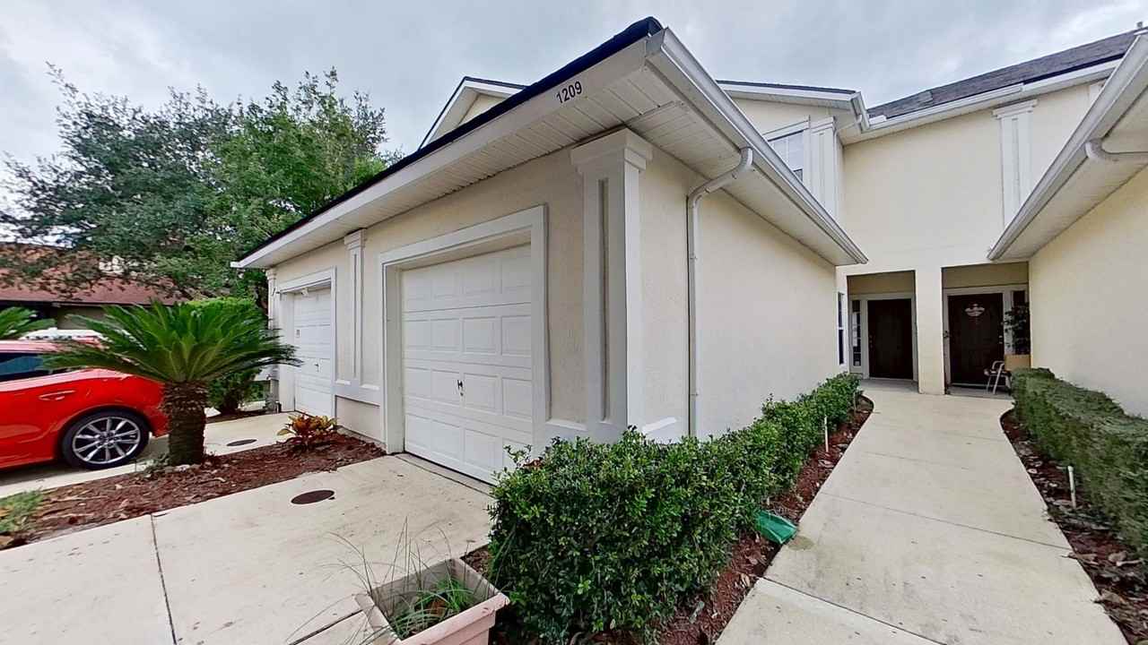 1209 Southern Stream Ct - Photo 2 of 17