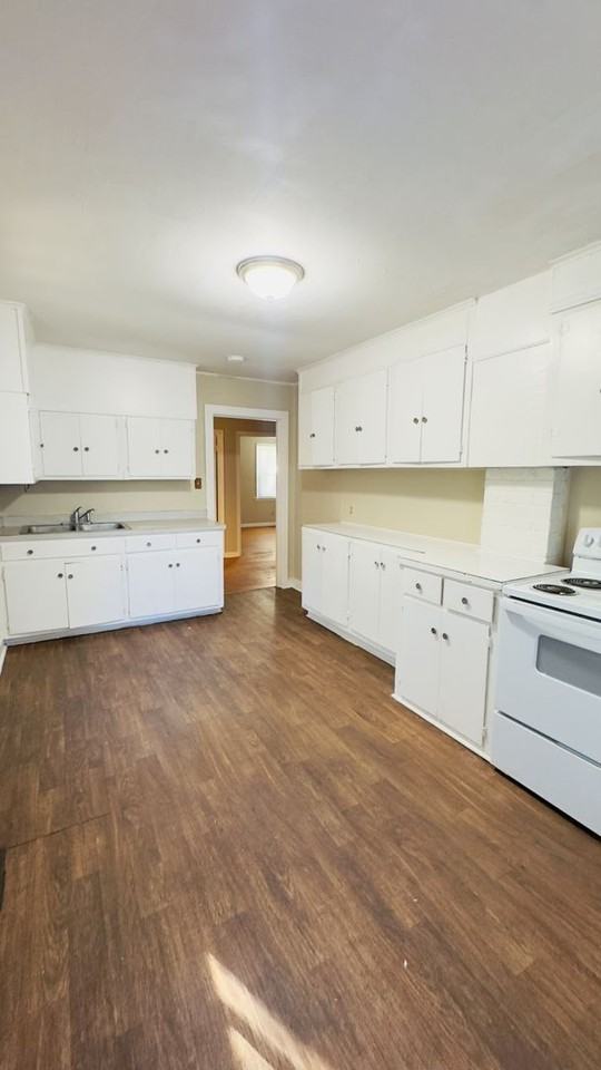 122 Ebel Court - Photo 2 of 6