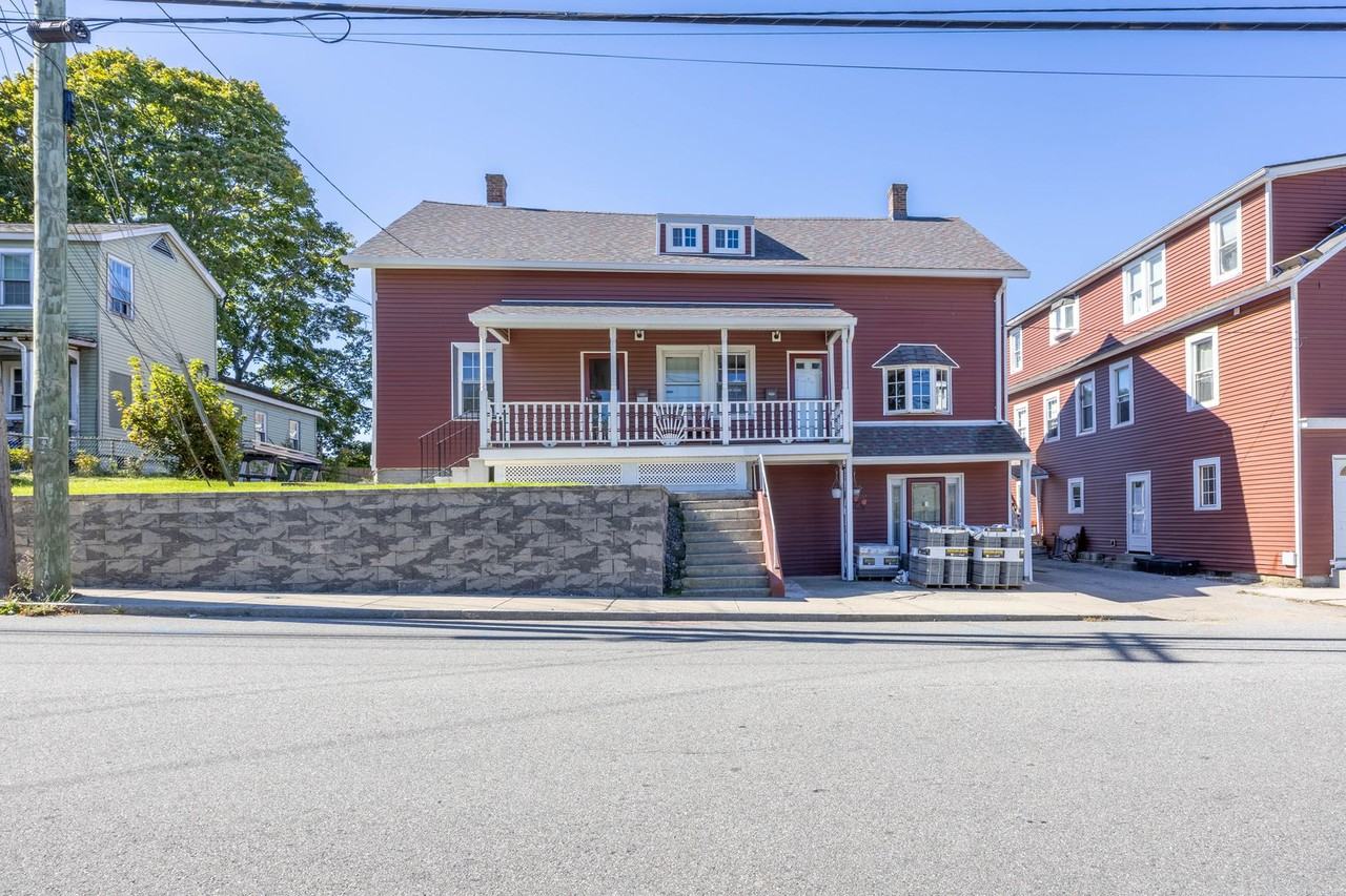 77 Ashland St #B - Photo 2 of 28