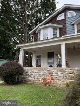 327 Jefferson Ave - Photo 1 of 1