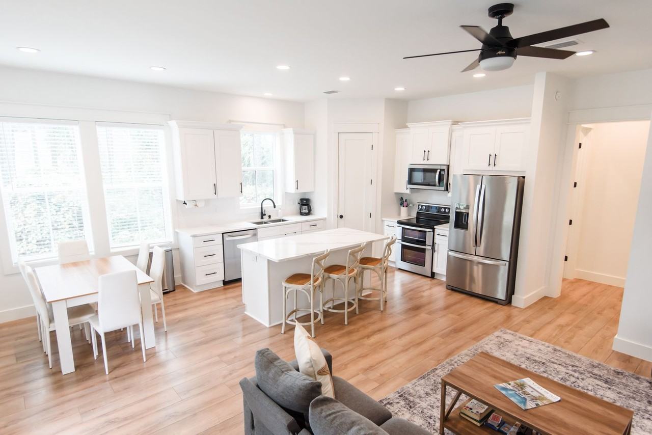 46 Kristin Ct - Photo 4 of 32