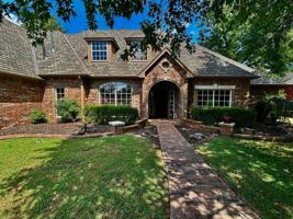 featured image of 1808 Oak Forest Dr