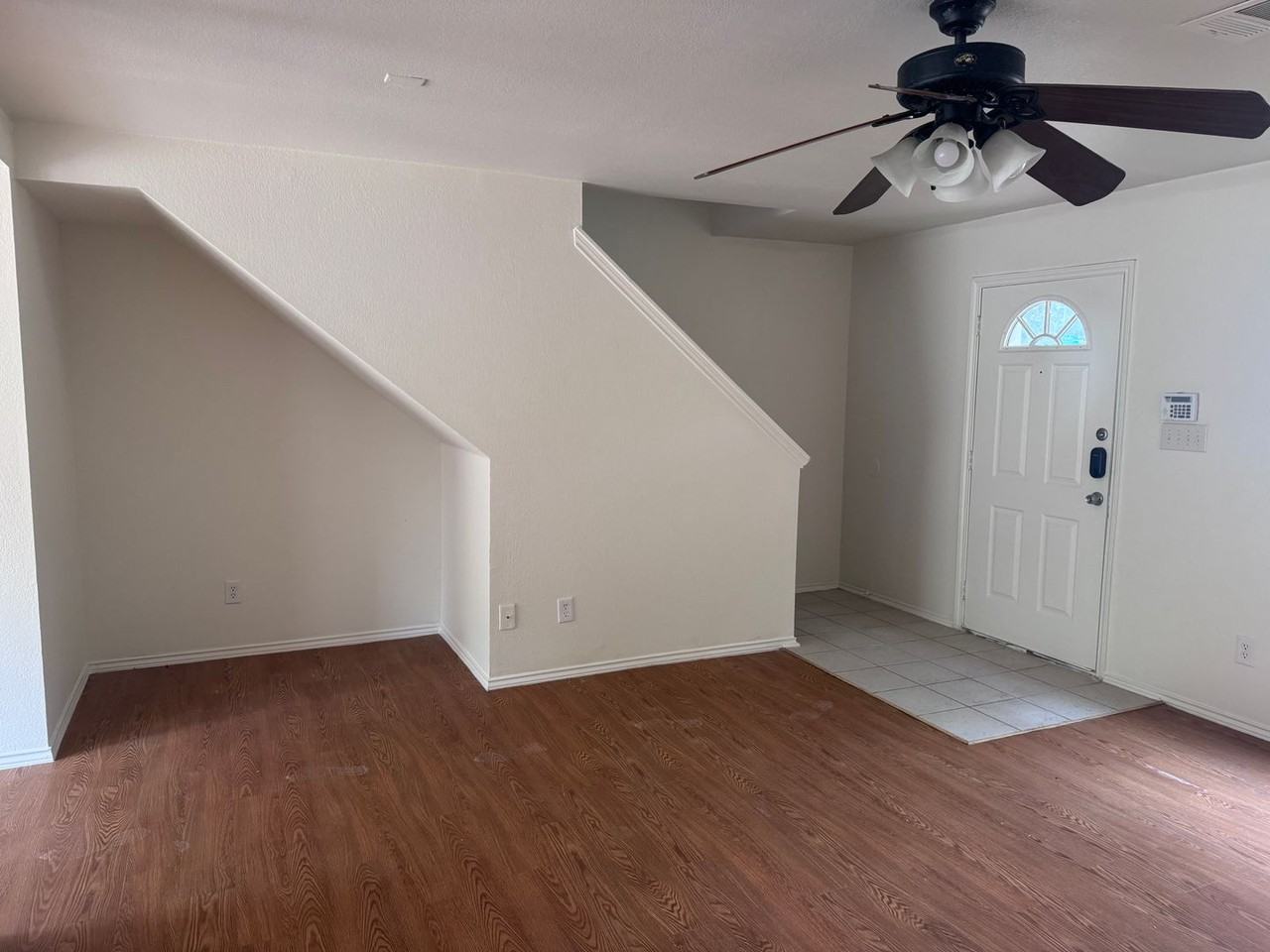 10935 Old Manchaca Road - Photo 7 of 27