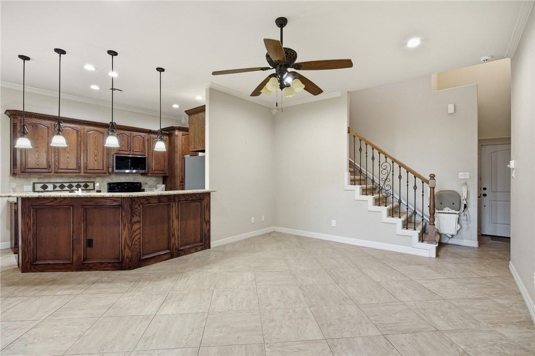 6934 Wooldridge Road #R5 - Photo 4 of 32