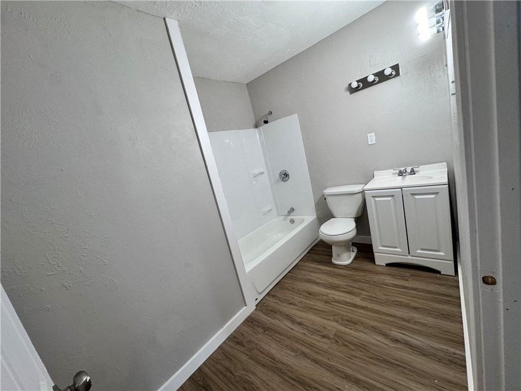 3120 Santa Fe St Apt 16 #16 - Photo 7 of 8