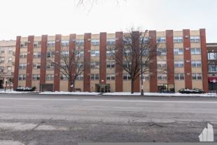 6830 N Sheridan Rd #254 - Photo 1 of 1
