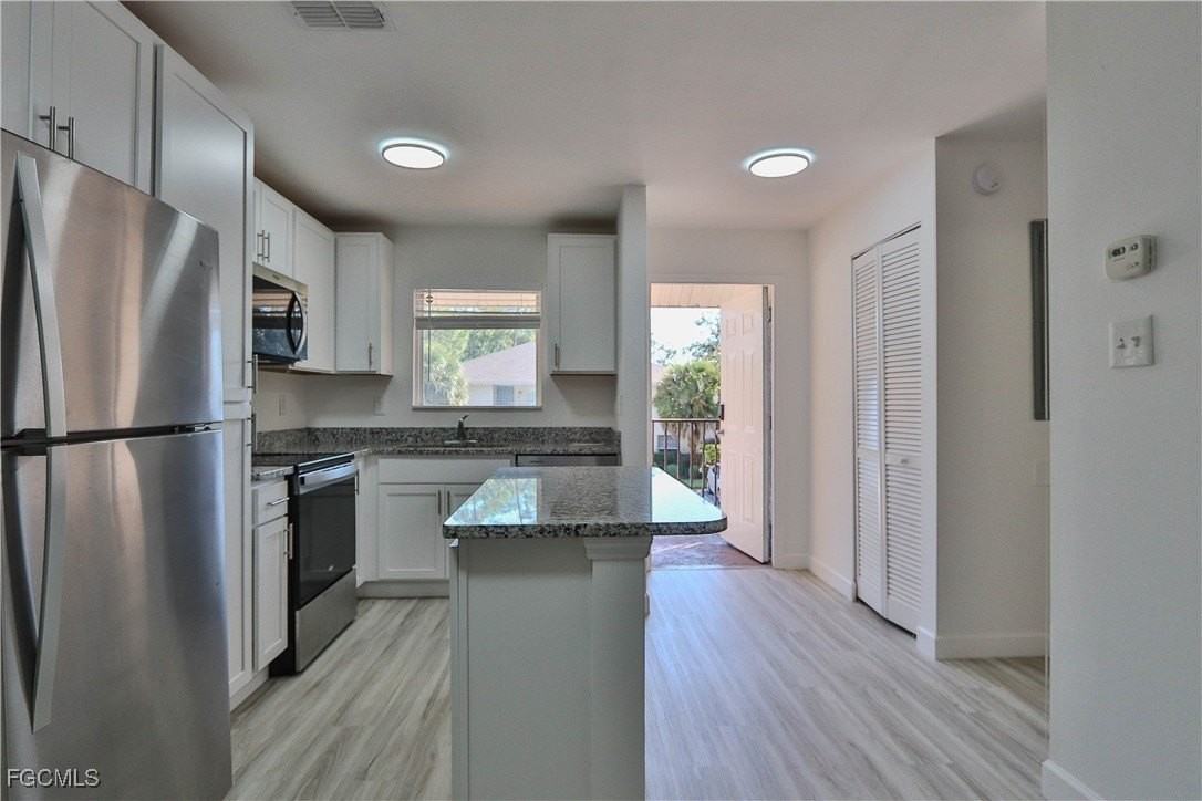 11931 Palm Bay Ct Unit 201 #201 - Photo 7 of 16