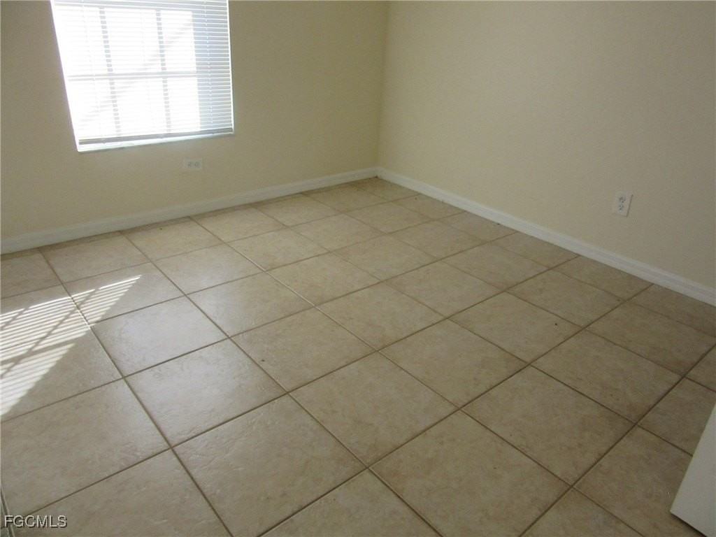 4546 28th Street Southwest - Photo 5 of 9