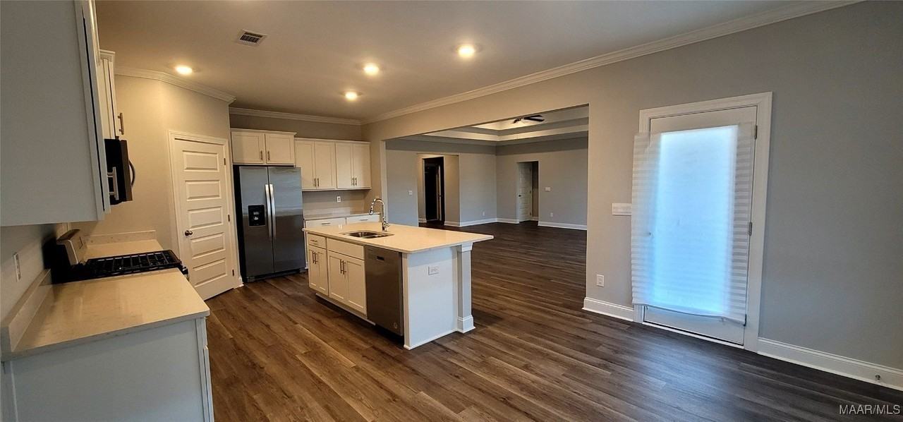 5108 Sedona Dr - Photo 7 of 31