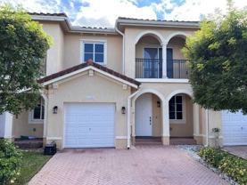 16546 Sw 71st Ter - Photo 1 of 1