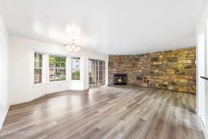 featured image of 309 Trinity Ct Apt 4 #4