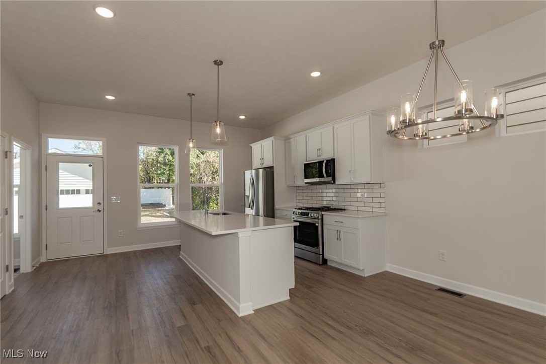 2265 E 97th St - Photo 7 of 33