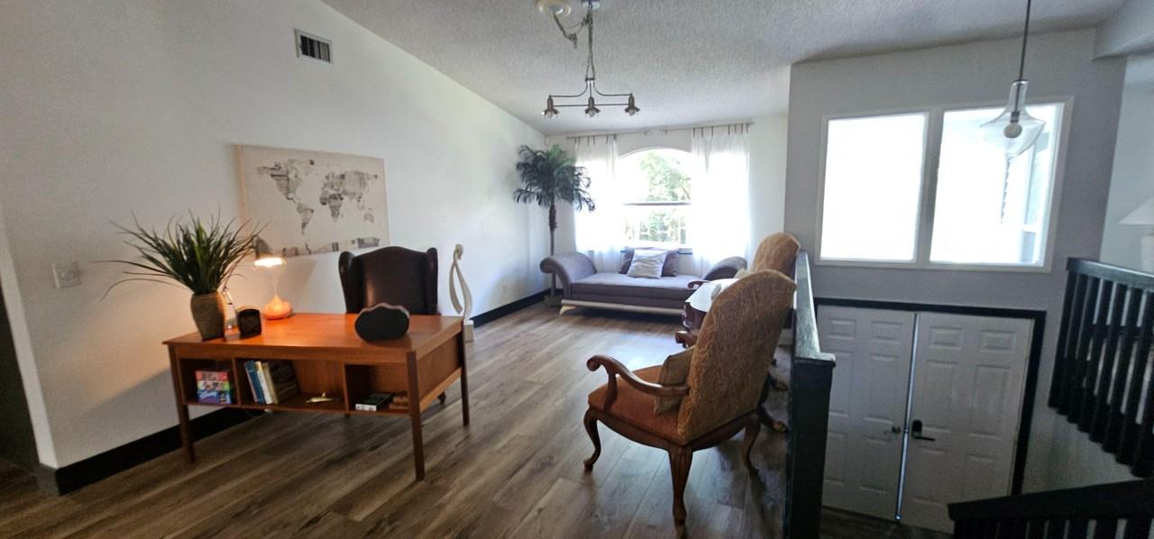 Arlington Ave E - Photo 2 of 7