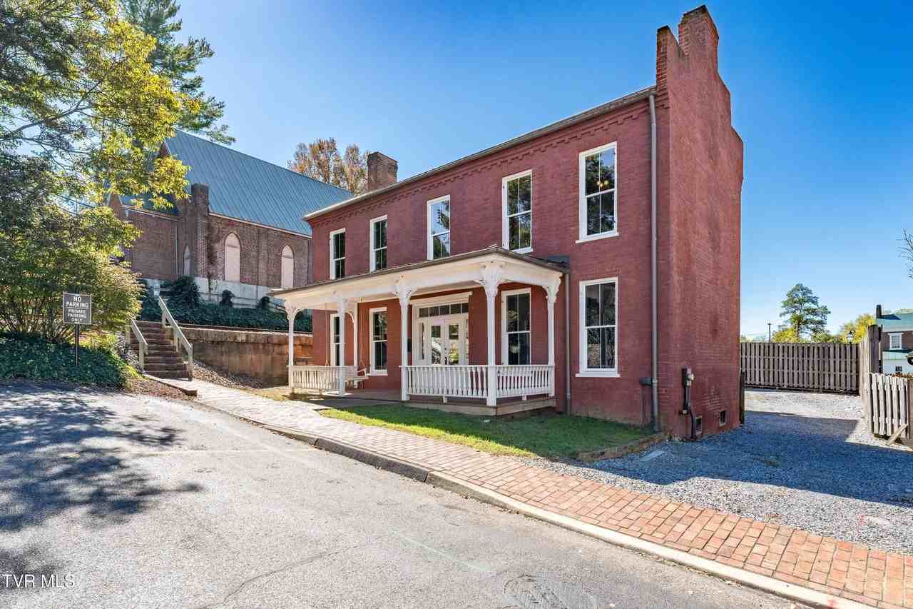 120 South Cherokee Street #1 - Photo 6 of 50