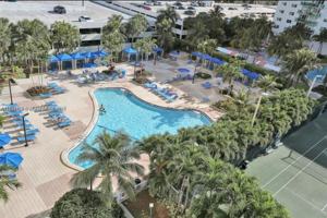 featured image of 19370 Collins Ave #912