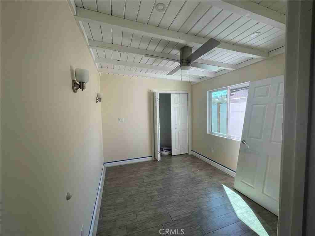 5421 N Traymore Ave - Photo 6 of 8